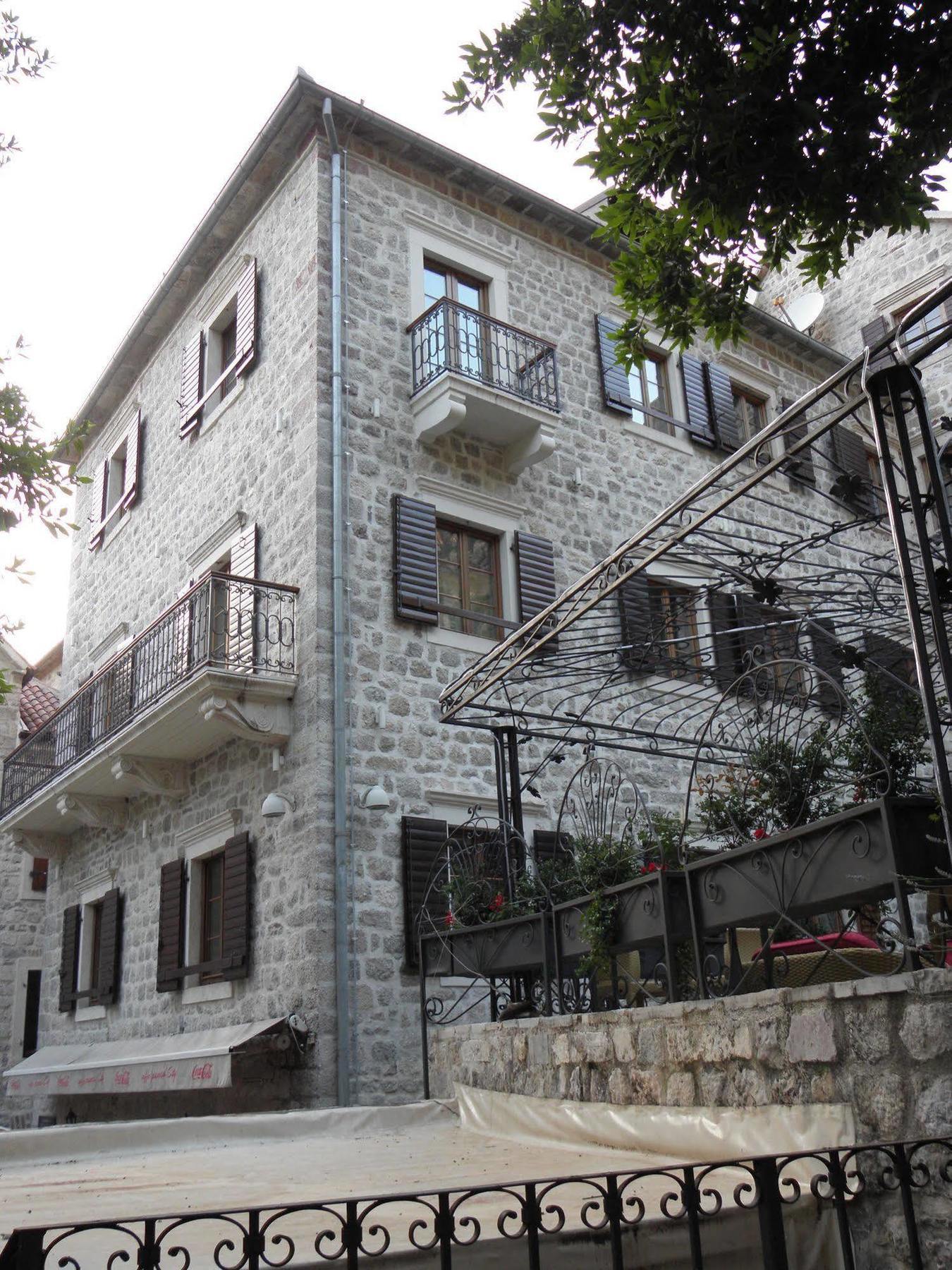 Hotel Villa Duomo Kotor Exterior photo